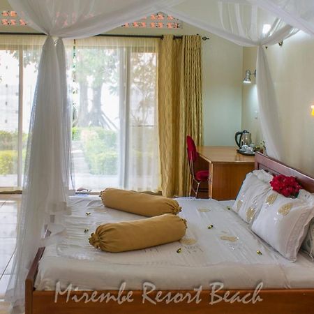 Mirembe Resort Beach Hotel Ssese Kalangala ภายนอก รูปภาพ