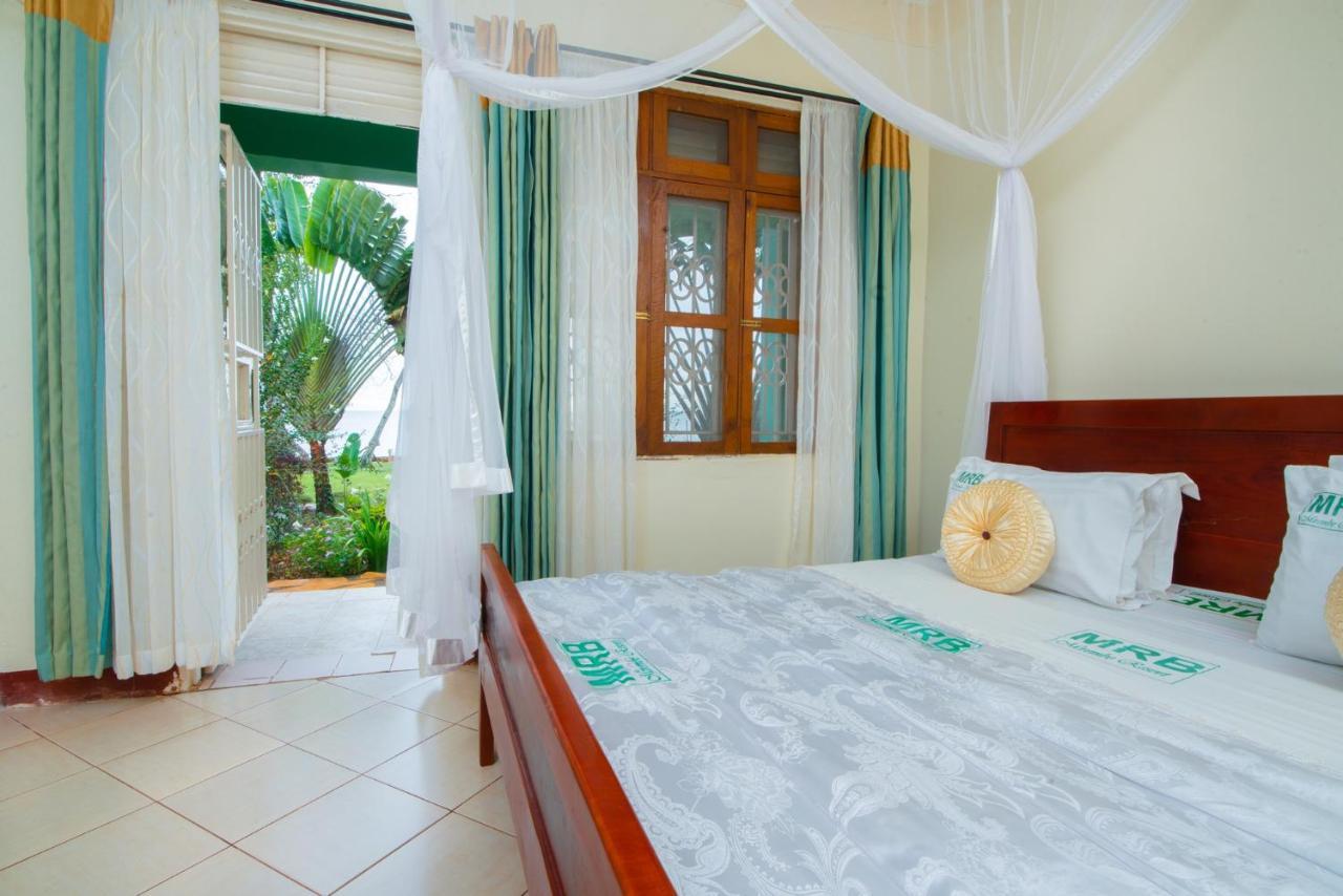 Mirembe Resort Beach Hotel Ssese Kalangala ภายนอก รูปภาพ