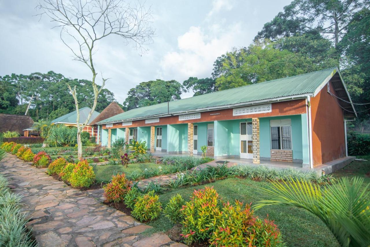 Mirembe Resort Beach Hotel Ssese Kalangala ภายนอก รูปภาพ