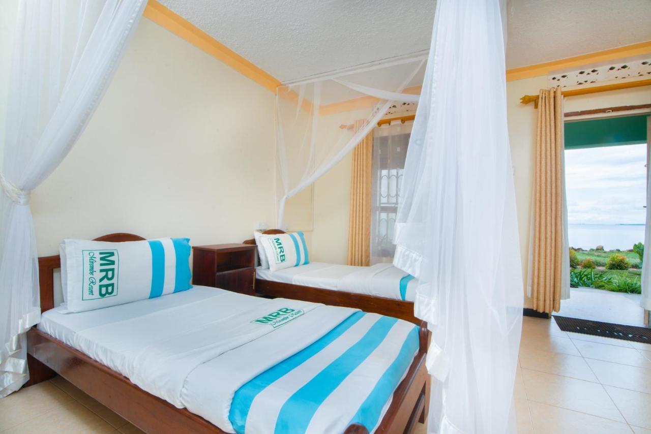 Mirembe Resort Beach Hotel Ssese Kalangala ภายนอก รูปภาพ